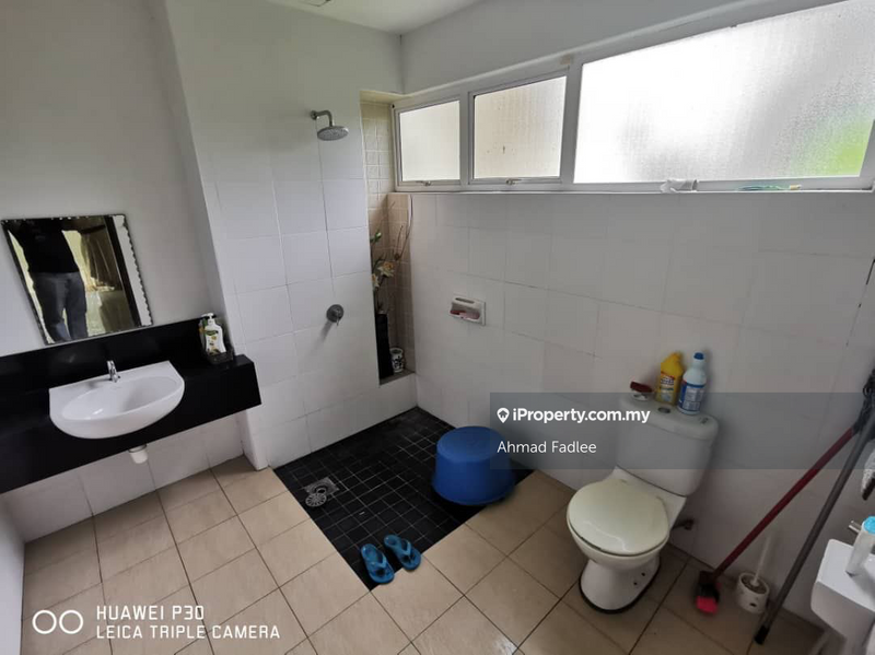 Bungalow House for Sale in Kayangan Heights, Shah Alam by Ahmad Fadlee - iProperty.com.my