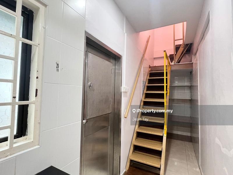 Rumah Berangkai 1.5 Tingkat untuk Dijual di Taman Saujana Indah, Bukit Katil oleh Jean Tay - iProperty.com.my