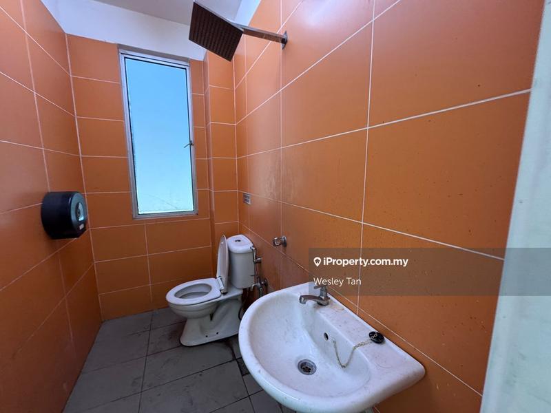 Gudang untuk Disewa di Kawasan Perindustrian Tasik Utama Ayer Keroh, Ayer Keroh oleh Wesley Tan - iProperty.com.my