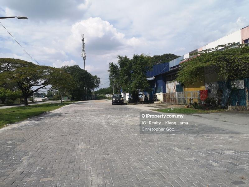 Semi-D Factory for Sale in Puchong, Selangor by Christopher Gooi - iProperty.com.my