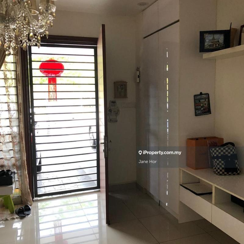 Townhouse for Sale in 16 sierra, Puchong by Jane Hor - iProperty.com.my