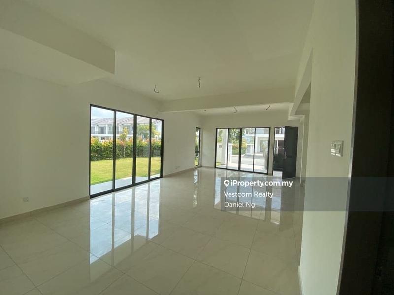 Rumah Teres 2-Tingkat untuk Dijual di Diamond City, Semenyih oleh Daniel Ng - iProperty.com.my