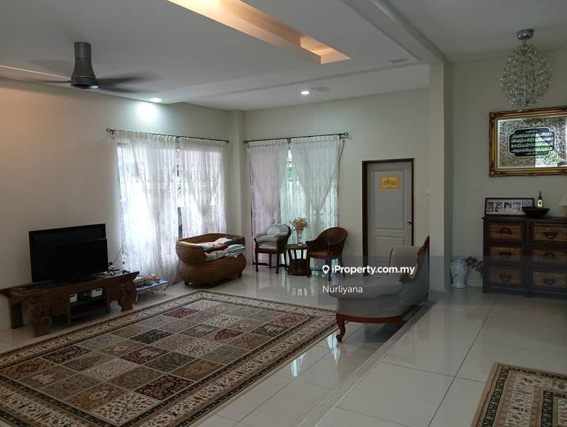 Rumah Berkembar untuk Dijual di Taman Perdana College Heights, Mantin oleh Nurliyana - iProperty.com.my
