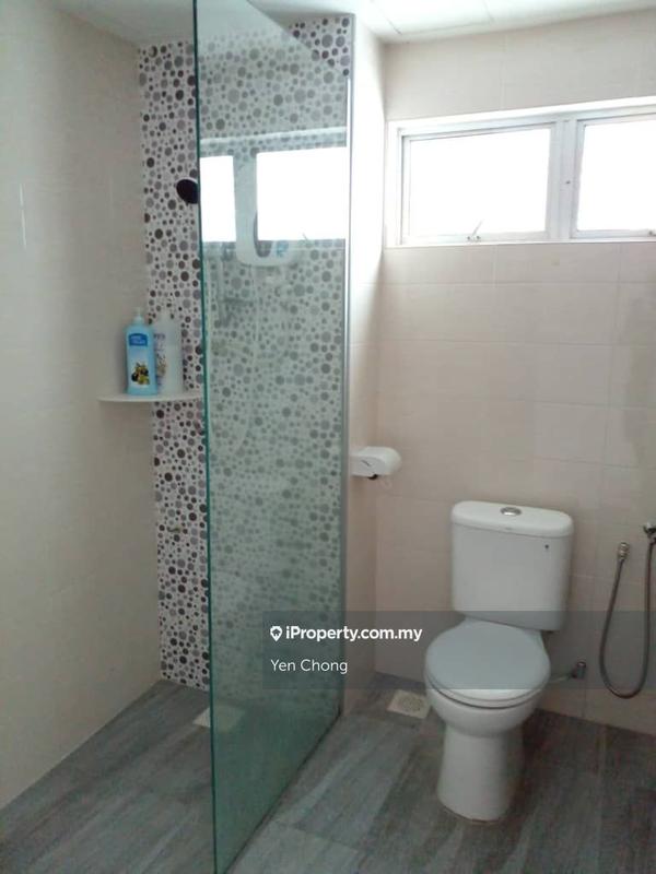 Apartment for Rent in PD Marina World Resort by Yen Chong - iProperty.com.my