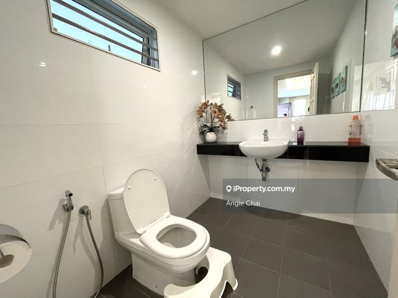 Rumah Berkembar untuk Dijual di SS 21, Damansara Utama, Petaling Jaya oleh Angie Chai - iProperty.com.my