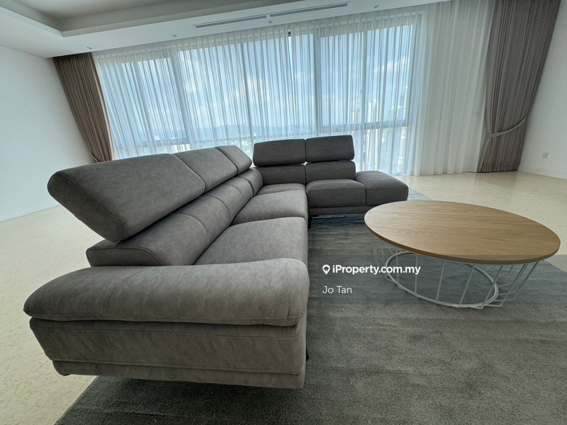 For Rent - D'Rapport