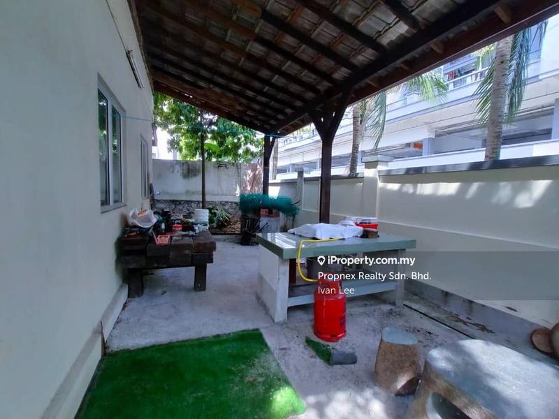 Bungalow House for Sale in SS2, Petaling Jaya by Ivan Lee - iProperty.com.my