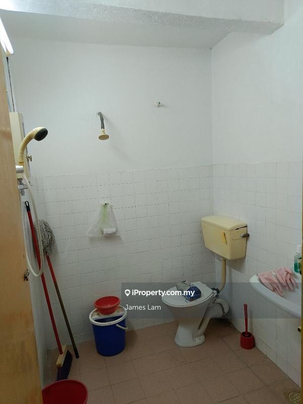 2-storey Terraced House for Sale in Taman Menglembu, Menglembu by James Lam - iProperty.com.my