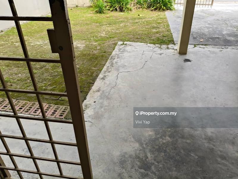 1-storey Terraced House for Sale in Taman Jimma Seri Kembangan, Seri Kembangan by Vivi Yap - iProperty.com.my