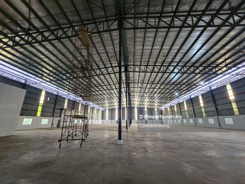 Kilang Terpisah untuk Disewa di Nilai 3 | Detached Factory | 38,000 sqft Built-up, Nilai oleh Candace Wong - iProperty.com.my