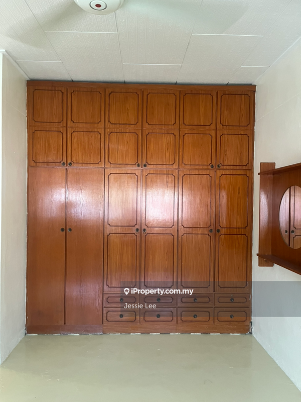 Semi-Detached House for Rent in Taman Molek, Butterworth by Jessie Lee - iProperty.com.my
