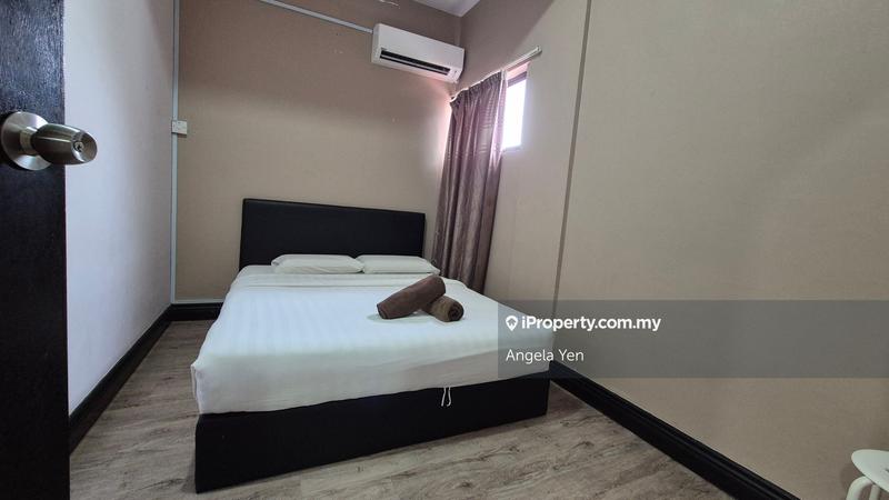 Condominium for Sale in Marina Court Resort Condominium by Angela Yen - iProperty.com.my