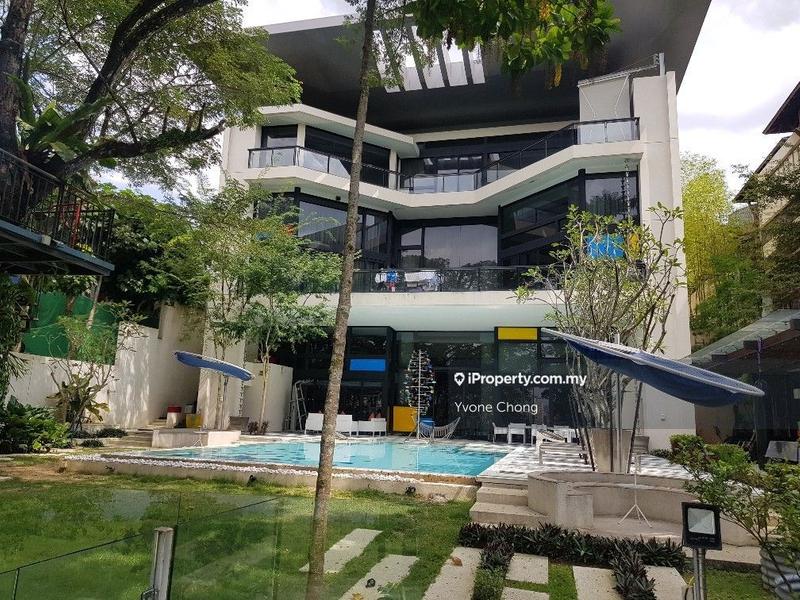 Bungalow House for Sale in Mines Resort City, Seri Kembangan by Yvone Chong - iProperty.com.my