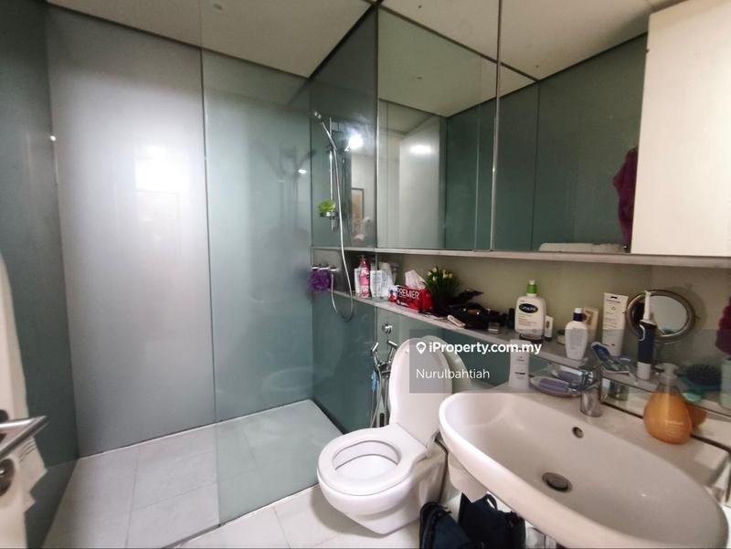 For Sale - Condominium @ The Troika