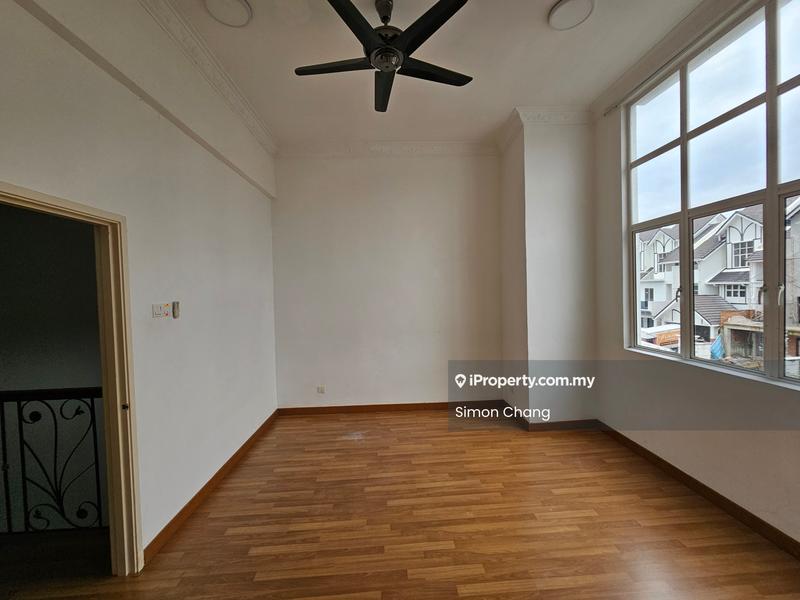 Rumah Teres 3-Tingkat untuk Dijual di Anjung Sari, Setia Alam, Shah Alam, Setia Alam oleh Simon Chang - Interior - iProperty.com.my