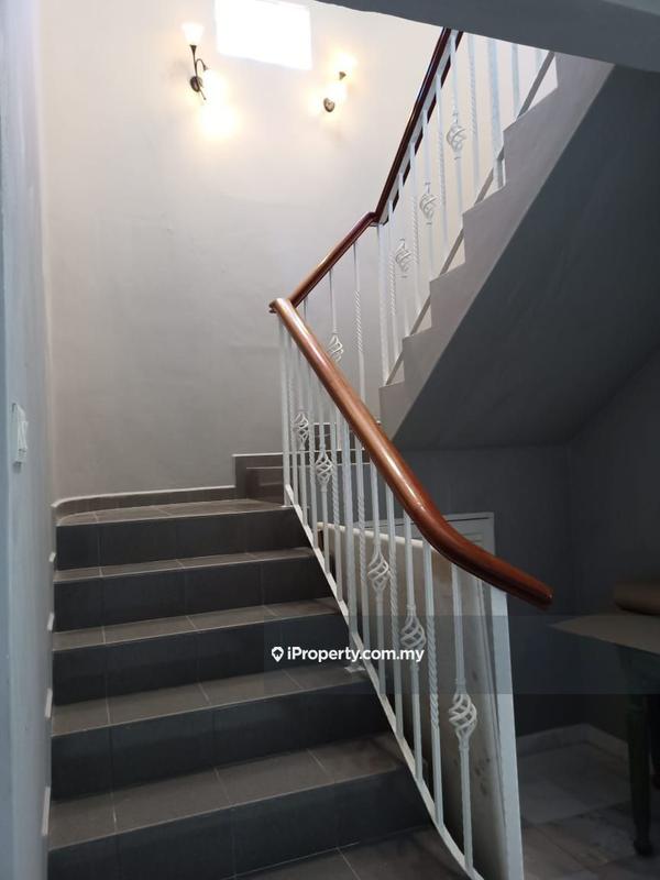 Bungalow House for Sale in Tanjung Bungah, Penang by Ederic J. Low - iProperty.com.my