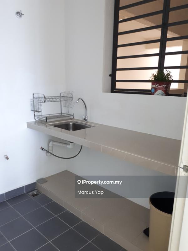 Kondominium untuk Disewa di Cristal Serin Residence oleh Marcus Yap - Kitchen - iProperty.com.my