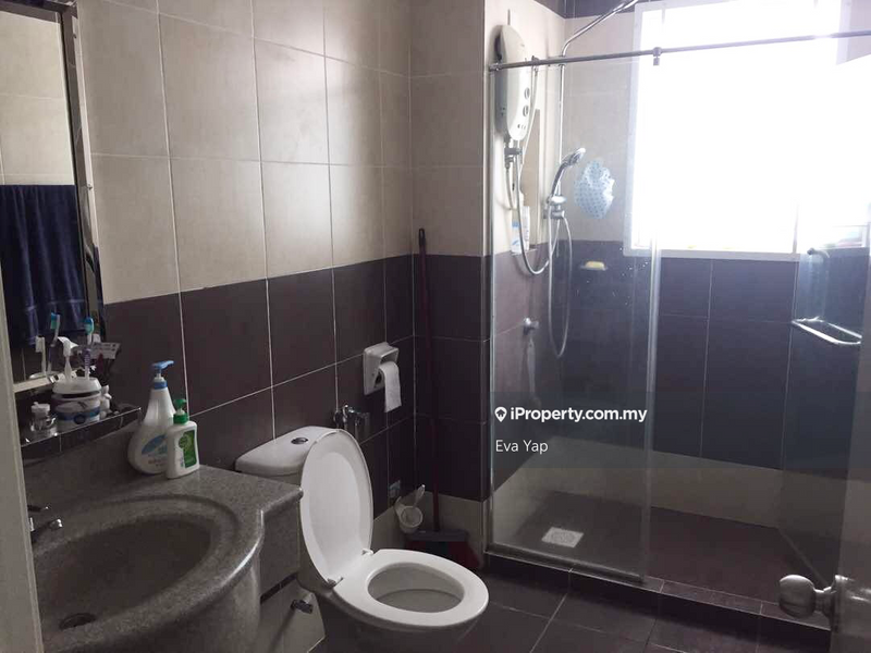 Rumah Teres 2-Tingkat untuk Dijual di Bandar Sungai Long, Selangor oleh Eva Yap - iProperty.com.my
