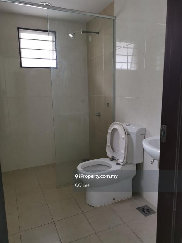 Rumah Berangkai 2.5 Tingkat untuk Dijual di Taman Meranti Jaya, Puchong oleh CO Lee - iProperty.com.my