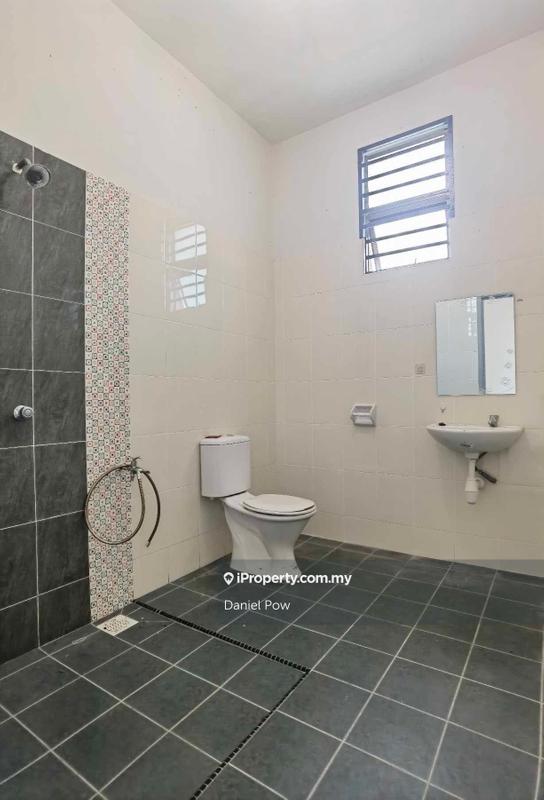 Rumah Berangkai 2 Tingkat untuk Disewa di Taman Desa Cheng Perdana 1, Cheng oleh Daniel Pow - iProperty.com.my