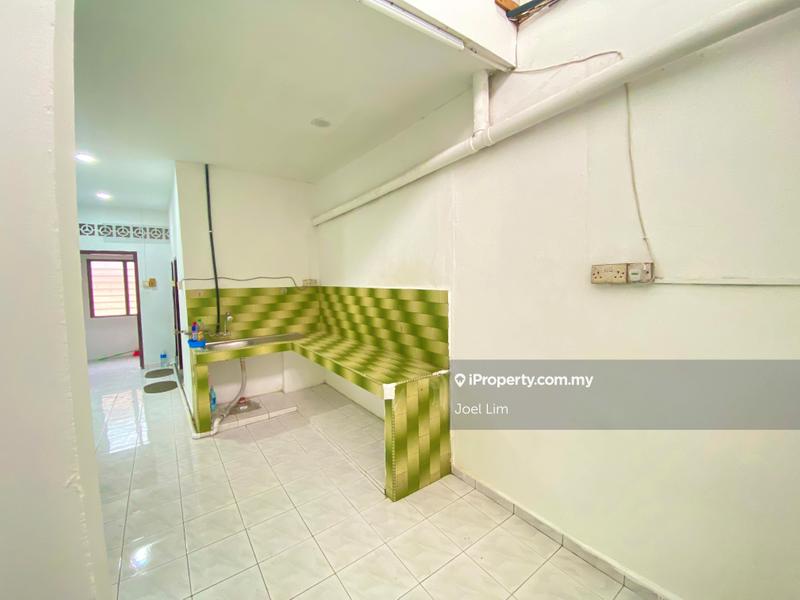 Rumah Berangkai 1 Tingkat untuk Dijual di Kawasan 11, Kampung Idaman, Pelabuhan Klang oleh Joel Lim - iProperty.com.my
