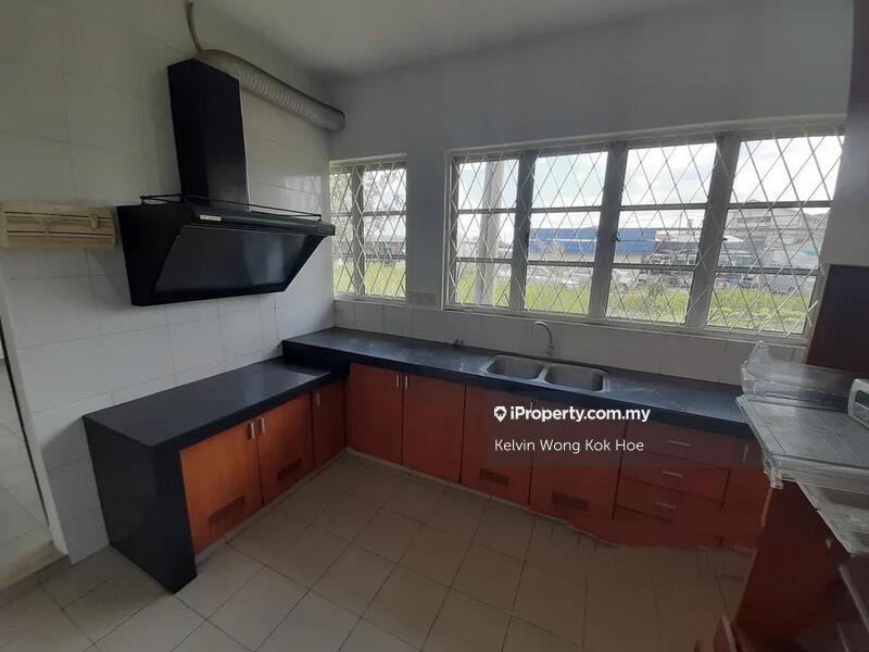 3-storey Terraced House for Sale in Happy Garden, OUG, Sri Petaling, Jalan Klang Lama (Old Klang Road) by Kelvin Wong Kok Hoe - iProperty.com.my