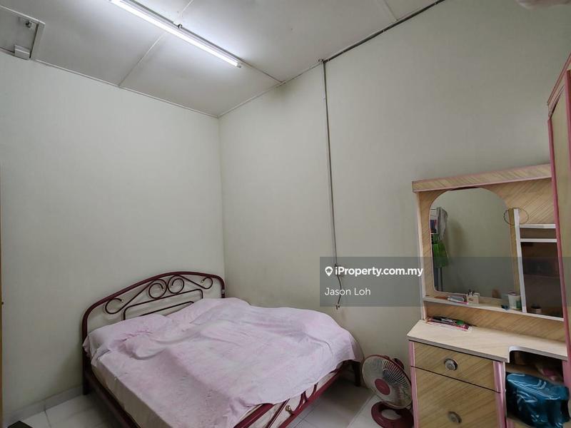 2.5-storey Terraced House for Sale in Taman Pinggir Rapat Perdana, Ipoh by Jason Loh - iProperty.com.my