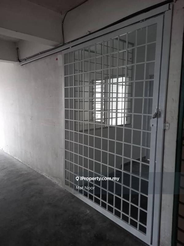 Pangsapuri untuk Dijual di Ilham Apartment oleh Mat Noor - iProperty.com.my