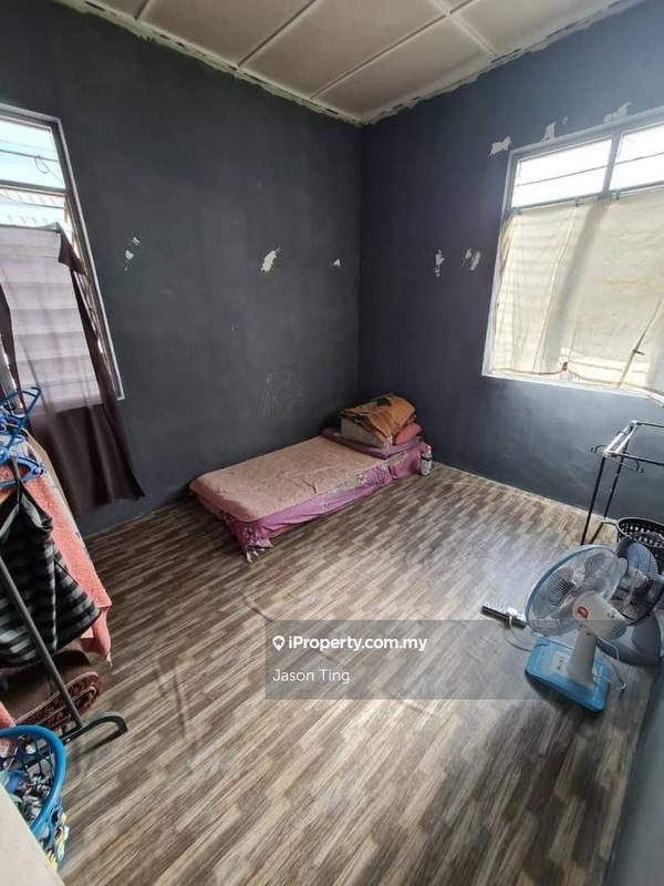 Rumah Pangsa untuk Dijual di Taman Daya - Jalan Enau 16,20 oleh Jason Ting - iProperty.com.my