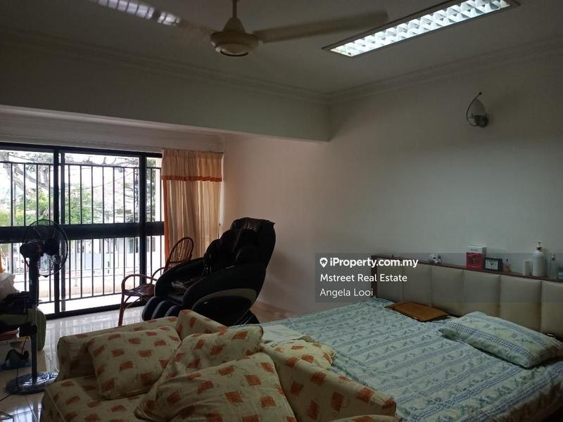 Rumah Berangkai 2 Tingkat untuk Dijual di Taman Megah, Petaling Jaya oleh Angela Looi - iProperty.com.my