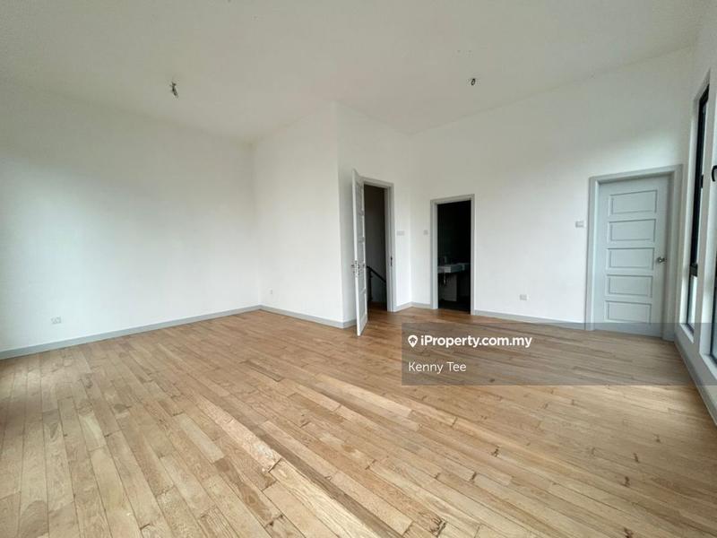 Semi-Detached House for Sale in Taman Ujong, Seremban by Kenny Tee - iProperty.com.my