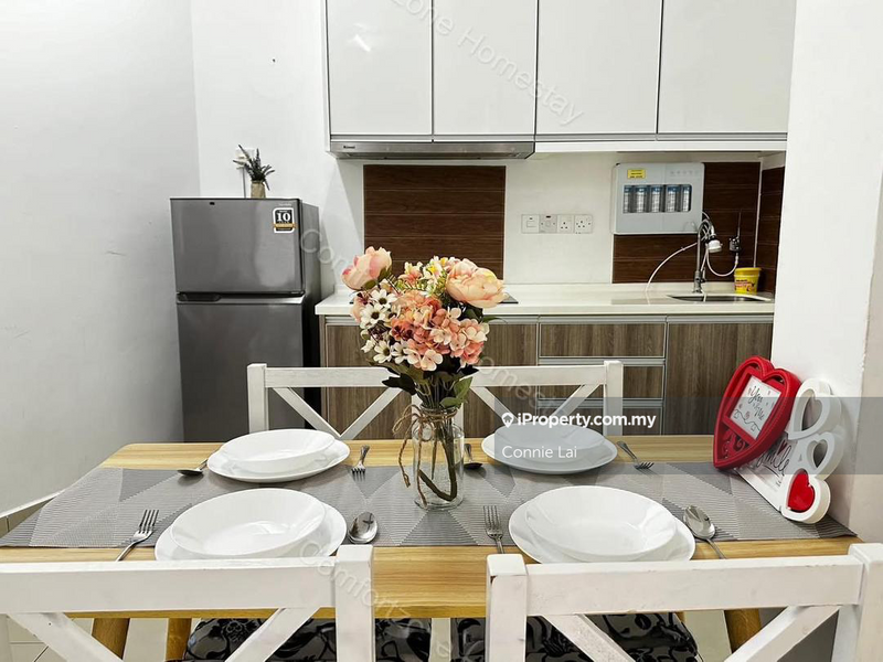 For Rent - The Majestic