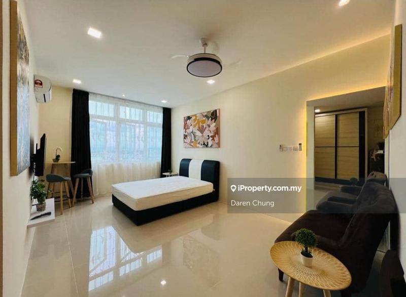 For Rent - Riverine Diamond