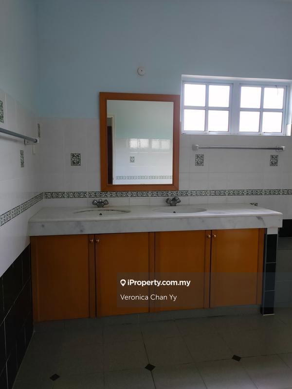 Bungalow House for Sale in Ukay Heights, Ampang by Veronica Chan Yy - iProperty.com.my