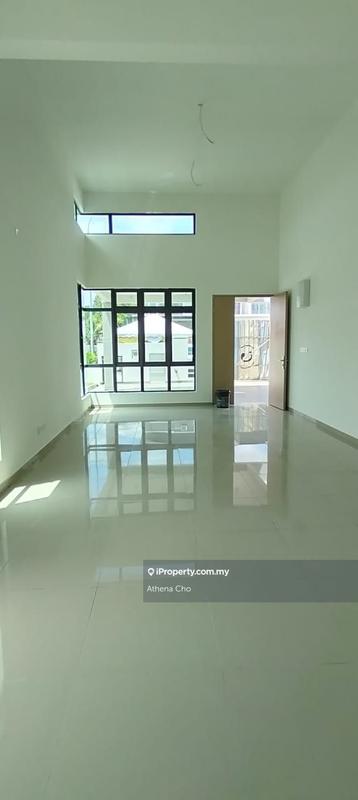Rumah Berkembar untuk Dijual di Bandar Baru Nilai, Nilai oleh Athena Cho - iProperty.com.my