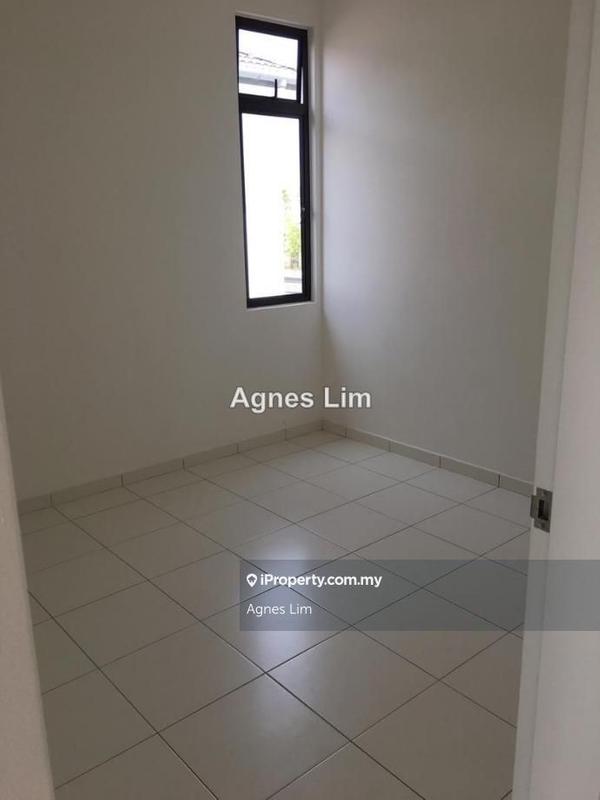 Rumah Berangkai 2 Tingkat untuk Dijual di Eco Grandeur, Puncak Alam oleh Agnes Lim - iProperty.com.my