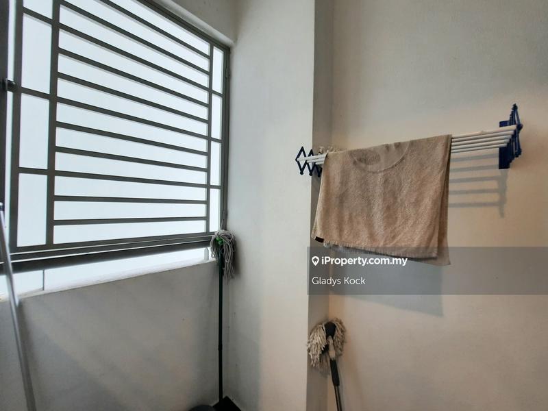 Service Residence for Sale in Woodsbury Suites by Gladys Kock - iProperty.com.my