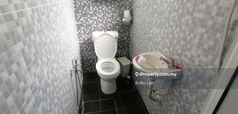 Semi-Detached House for Sale in Taman Overseas Union (Taman Oug), Jalan Klang Lama (Old Klang Road) by BoBo Lee - iProperty.com.my