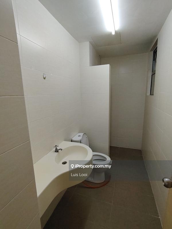 Service Residence for Sale in Platinum Lake PV 21 by Luis Looi - iProperty.com.my