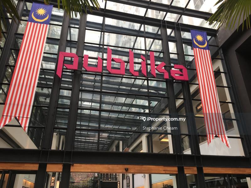 For Rent - Solaris dutamas publika