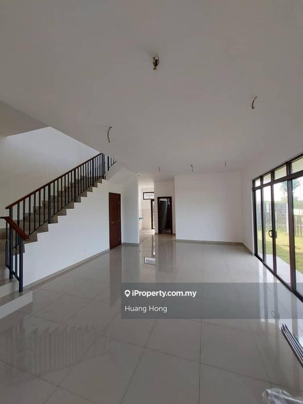 Rumah Teres 2-Tingkat untuk Dijual di Setia Safiro, Cyberjaya oleh Huang Hong - iProperty.com.my