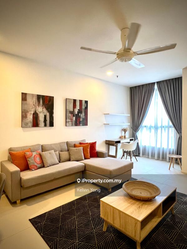 For Rent - Arcoris SOHO