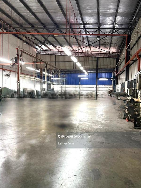 For Rent - Semi-Detached Warehouse/Factory In Kulim Industry.