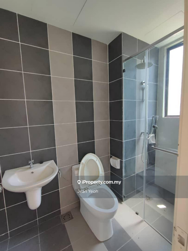 For Sale - Upper East @ Tiger Lane