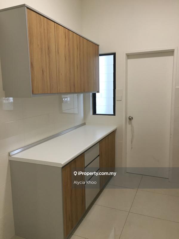 Residensi Servis untuk Dijual di 8 Kinrara oleh Alycia Khoo - iProperty.com.my