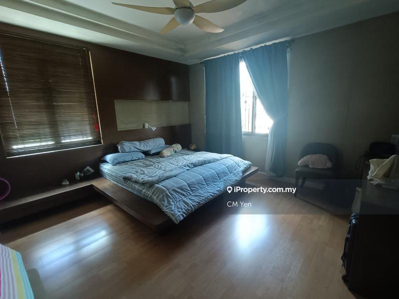 Rumah Kluster untuk Dijual di Austin, Johor Bahru oleh CM Yen - iProperty.com.my