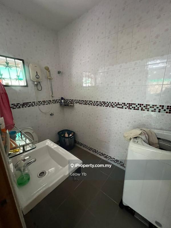 Bungalow House untuk Dijual di Seksyen 6, Petaling Jaya oleh Leow Yb - iProperty.com.my