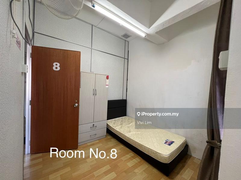 Rumah Berangkai 1 Tingkat untuk Disewa di Kluang, Kluang oleh Vivi Lim - iProperty.com.my