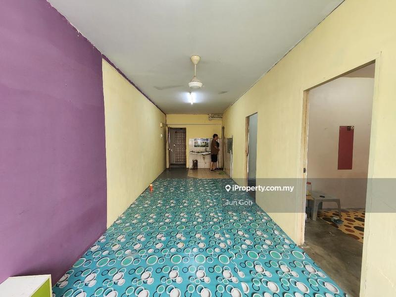Pangsapuri untuk Dijual di Pangsapuri Segar Perdana oleh Jun Goh - iProperty.com.my