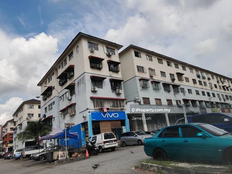 For Sale - Pangsapuri Putra Raya